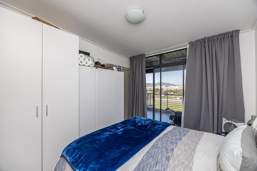 To Let 2 Bedroom Property for Rent in Royal Ascot Western Cape